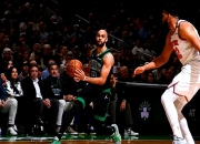 凯尔特人后场成为输出利器，击败骑士一役的简单介绍